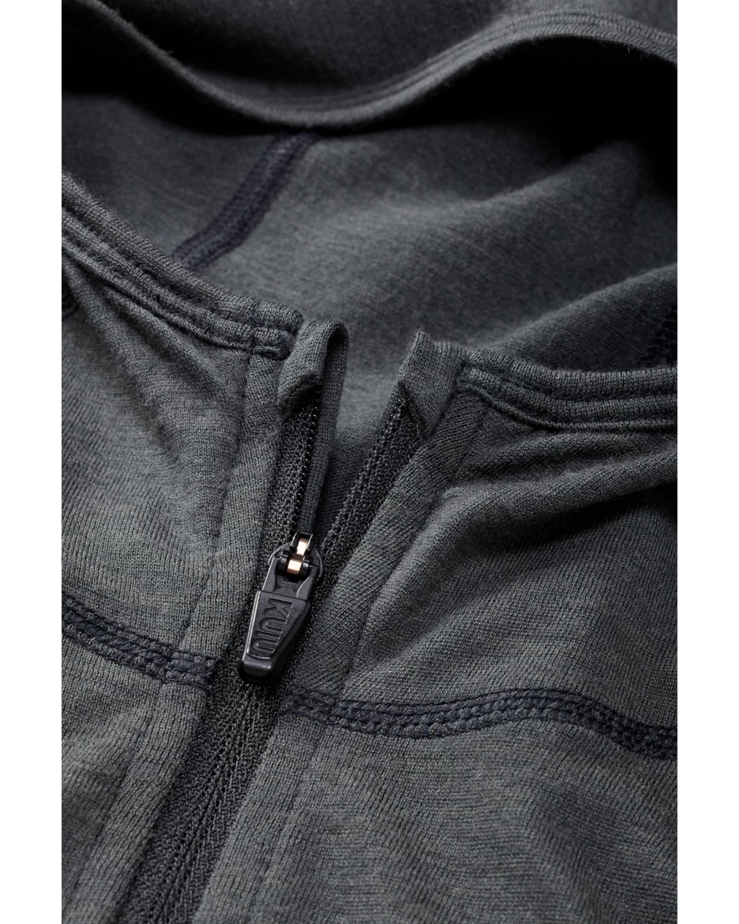 Kuiu ULTRA Merino 145 Zip-T Hunting Hoodie | Charcoal Black - Image 3
