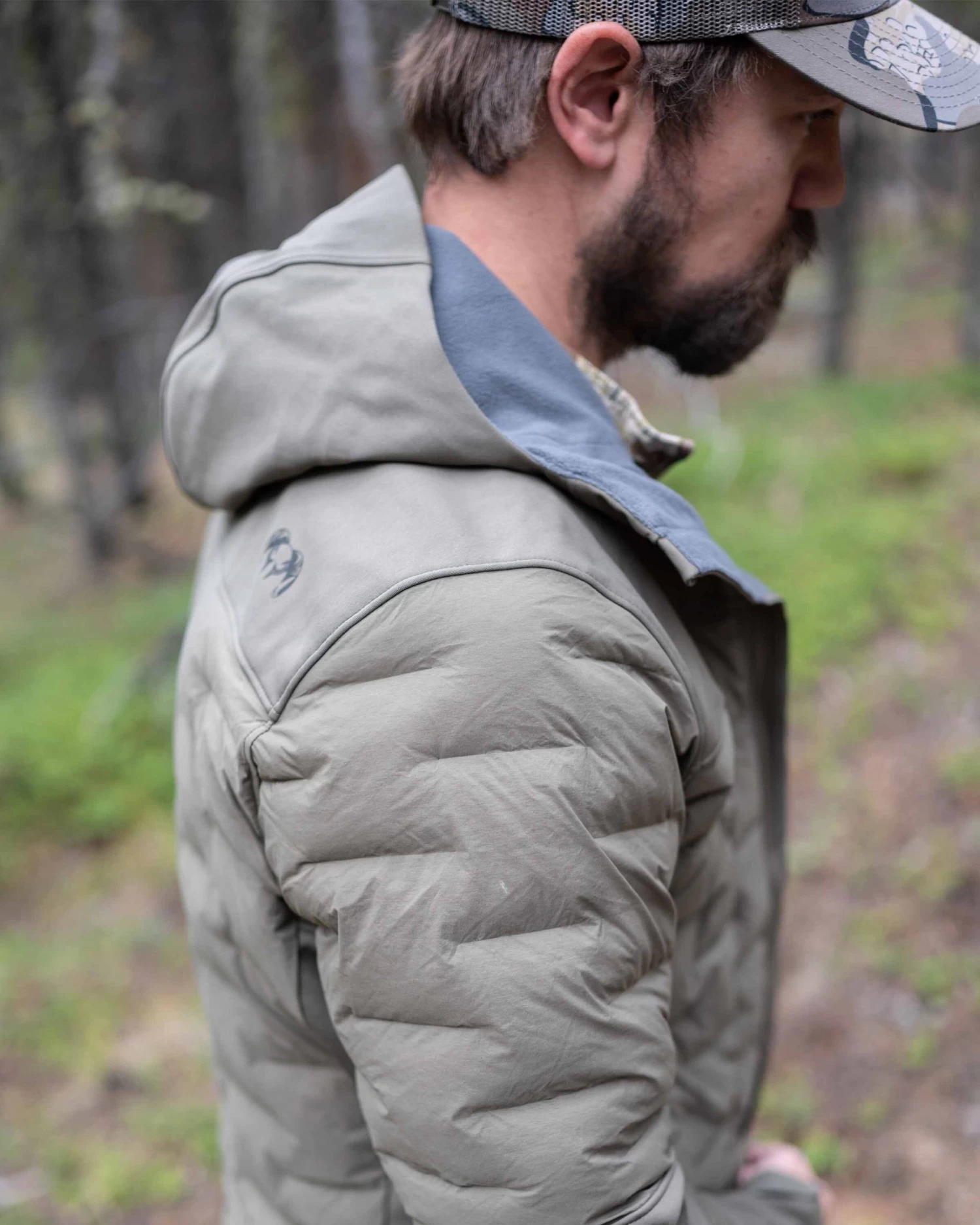 Kuiu Axis Thermal Hybrid Hooded Jacket | Ash - Image 7