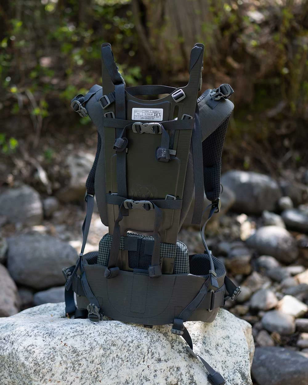 Kuiu Women's PRO Suspension | Verde - Image 7