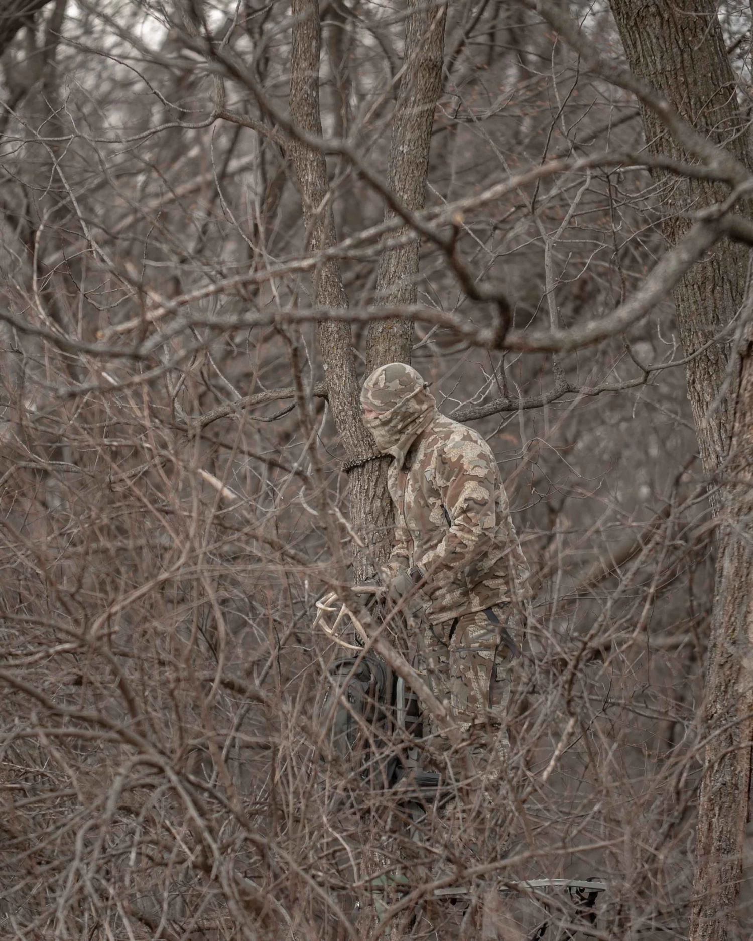 Kuiu Wind Pro Fleece Neck Gaiter | Valo - Image 7