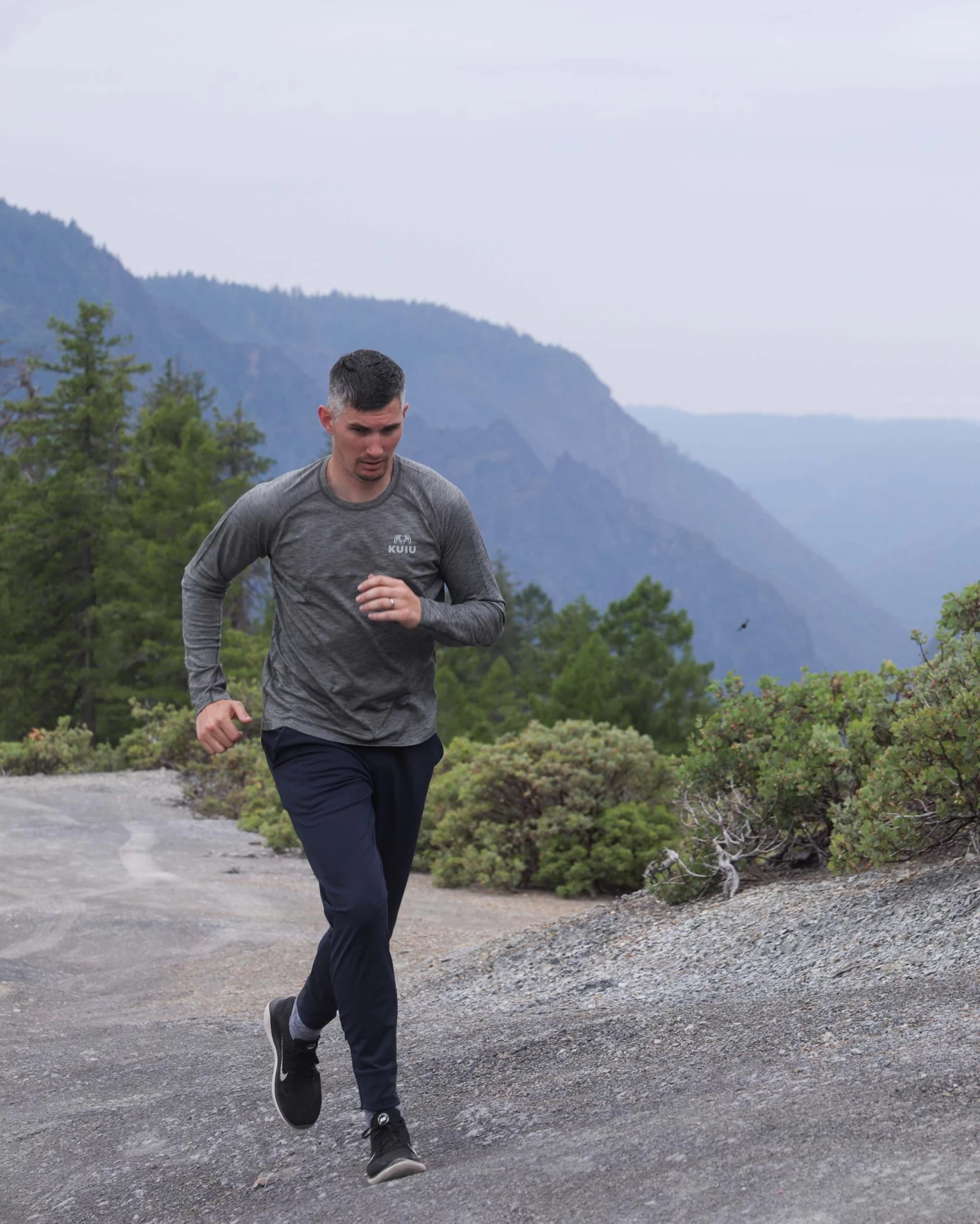 Kuiu Active Merino 105 LS Crew-T | Bone - Image 3