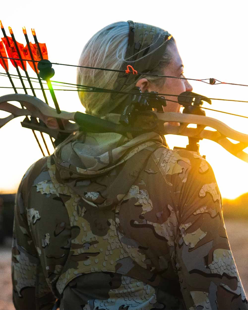 Kuiu Women's Gila LS Hoodie | Stone - Image 8