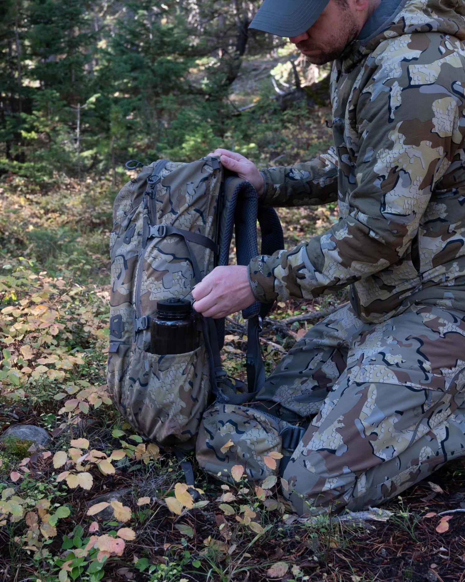 Kuiu PRO LT 4000 Pack | Phantom - Image 3