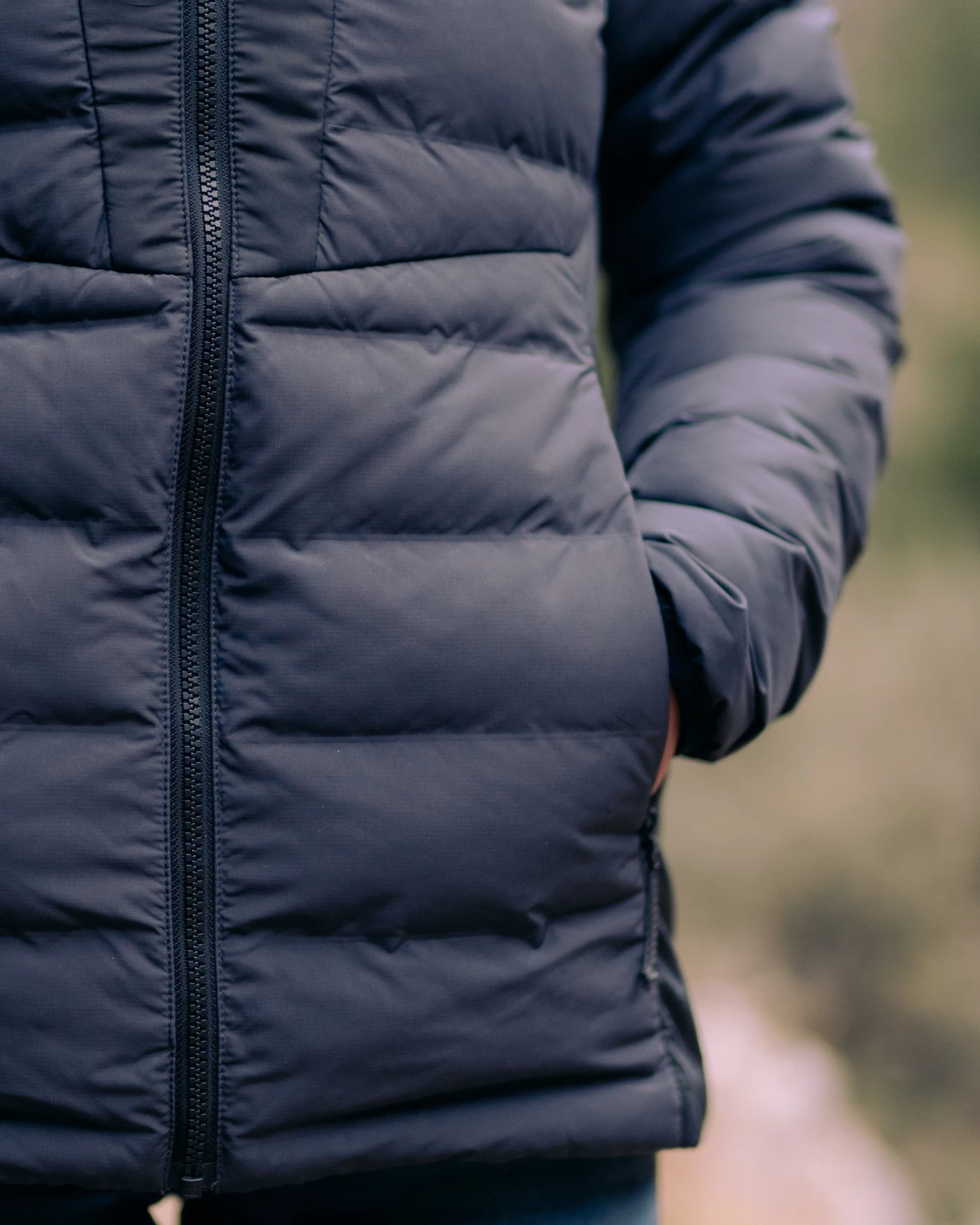 Kuiu Women's Elements Hooded Jacket | Ash - Image 5